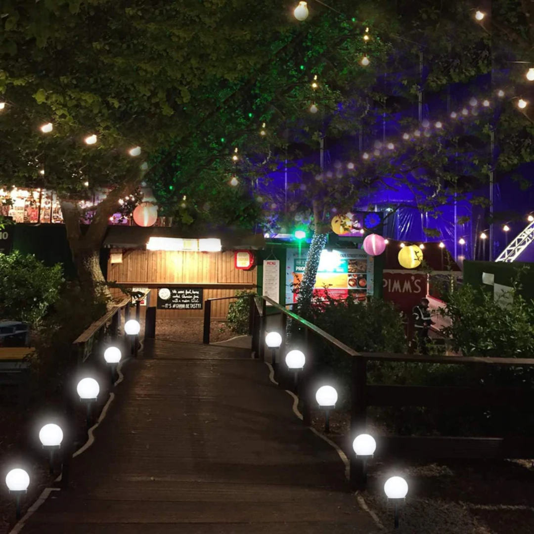 Waterdichte solar tuinlampen set van 3 met bolvormig design voor tuinpad, gazon en terras