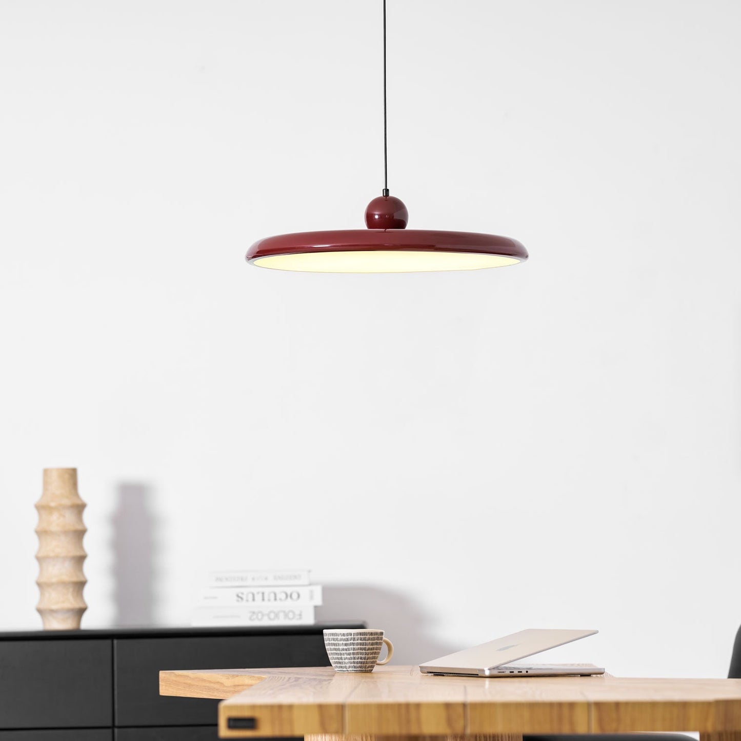 Ronde LED Hanglamp Lola – Minimalistisch Metaal & Acryl Disk Design – Dimbaar – Ø30/40/50cm – 3 Kleurtemperaturen – 150cm Verstelbare Kabel