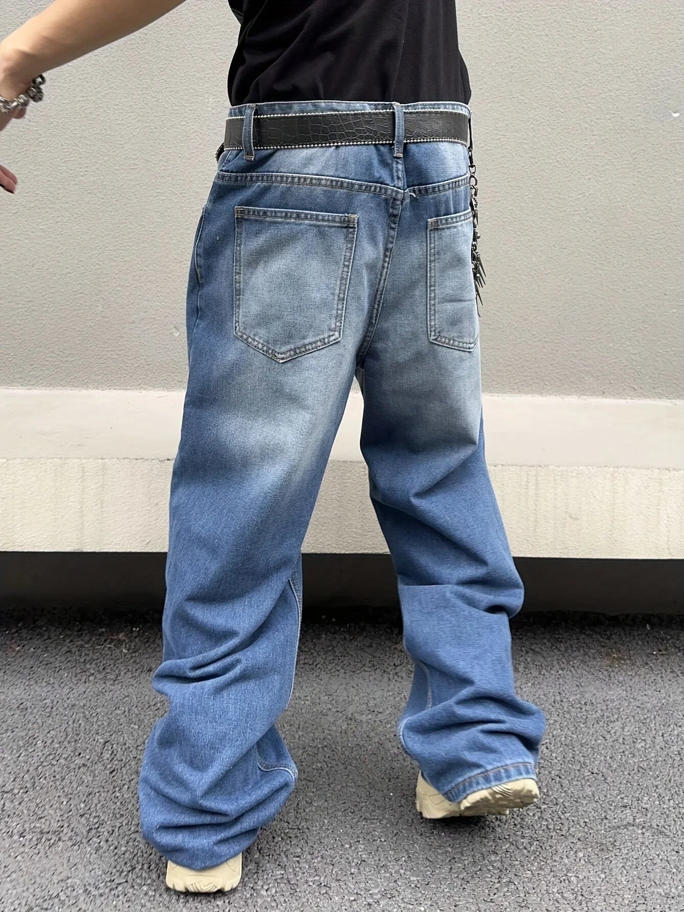 Modale Jeans voor Mannen met Wijde Pijpen