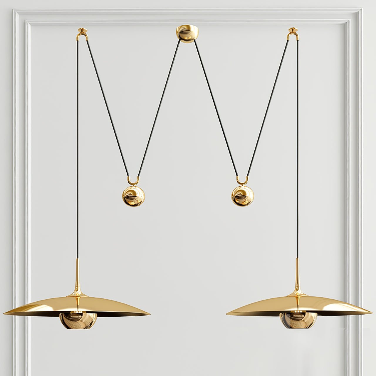 Verstelbare Hanglamp met Tegengewicht — Industriële Metalen Pendellamp in Chroom of Goud
