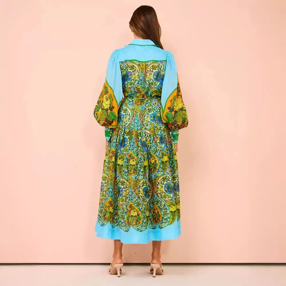 Vrouwelijke Zomerjurk met Bloemprint en Wijdere Mouwen