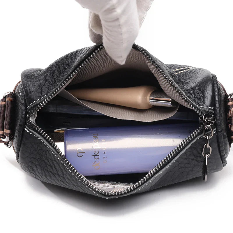 Leren Schoudertas Elegant Donkerbruin Designerstijl