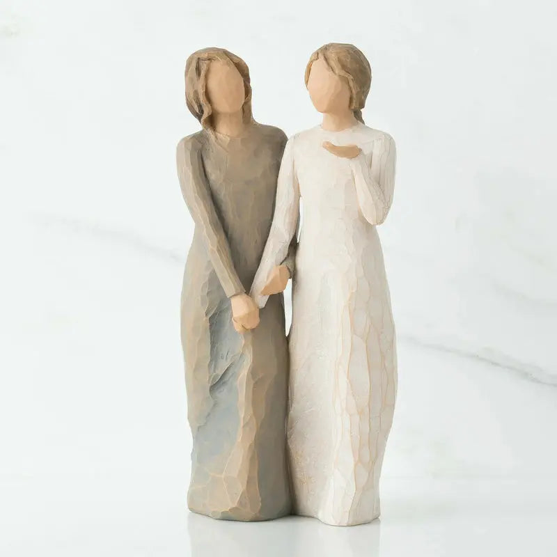 Decoratieve Zusterbeeldje van Kunsthars – Handgemaakt Symbool van Verbondenheid en Vertrouwen