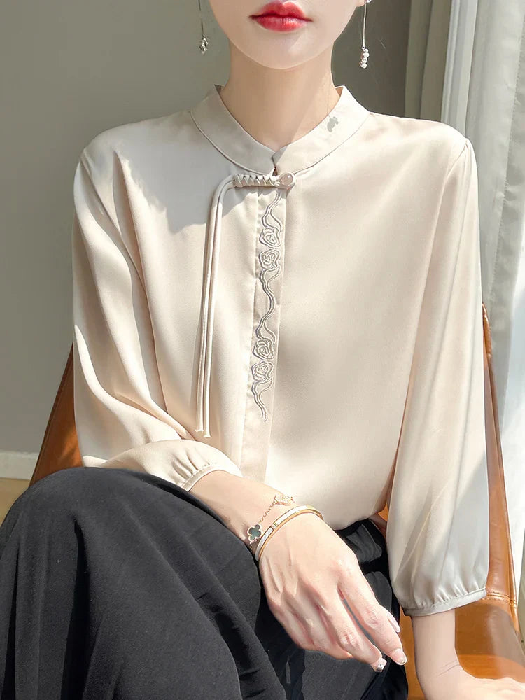 Zijden Blouse Met Glanzende Topaz Kleur Elegante Zomerstijl