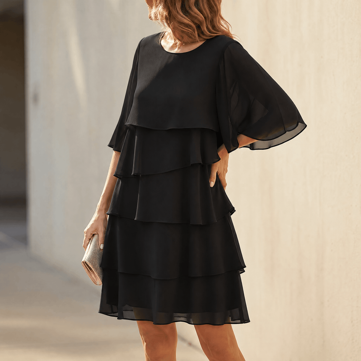 Gelaagde Ruffle Jurk voor Vrouwen – Vloeiende Chiffon met Vleugelmouwen & 4 Lagen