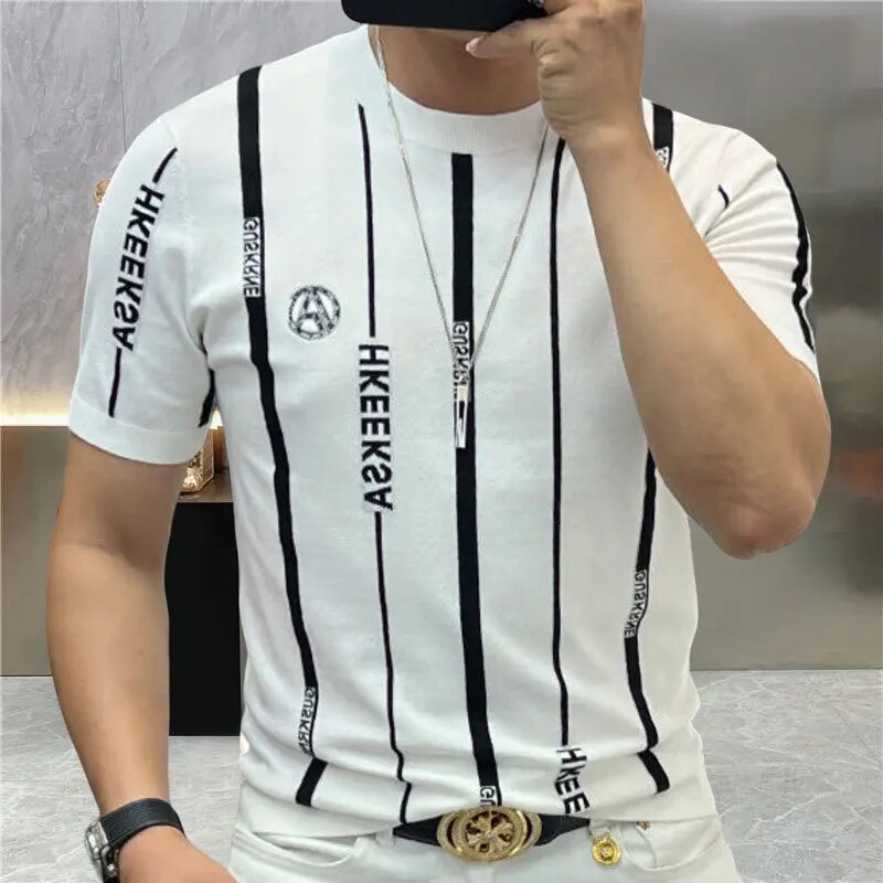 Marlo | Gestreept gebreid T-shirt in de kleur Wit voor heren in stijl ideaal voor de lente.