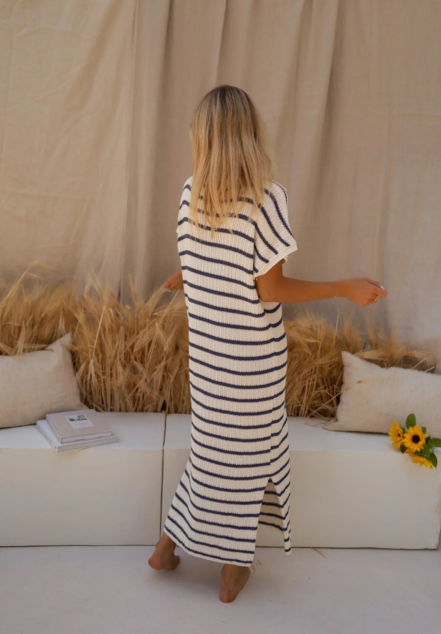 Dames Gebreide Zomerjurk Met Tijdloze Strepen