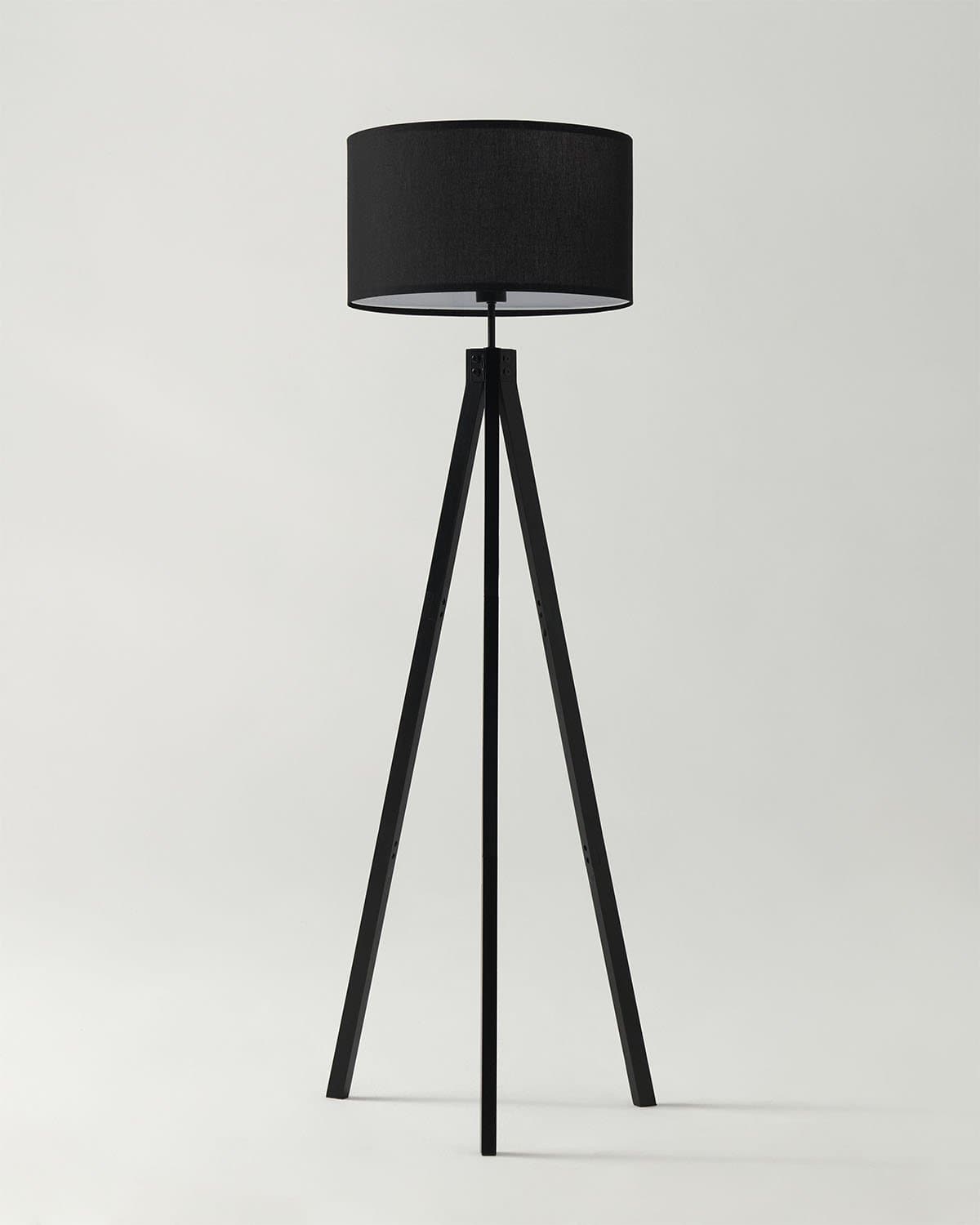 Vloerlamp Tripod Houten Driepoot 152cm Met Stoffen Kap LED