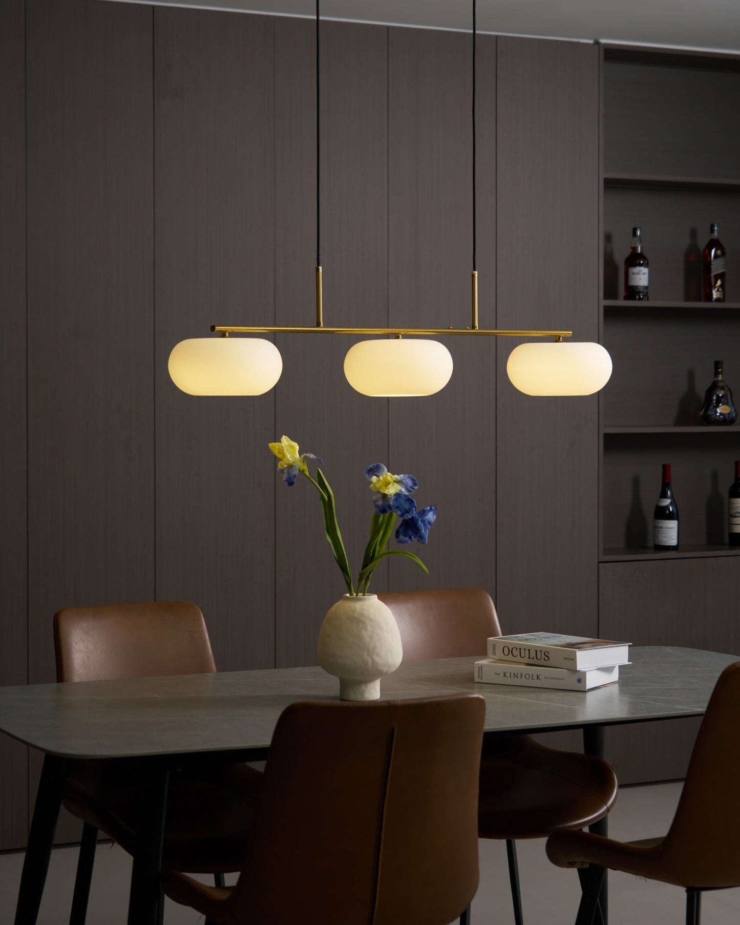 Design Hanglamp met 3 Globe Kapjes - Stijlvolle Eetkamerverlichting voor Tafel en Kookeiland - Verstelbaar 150 cm - Nikkel of Goud - E26/E27