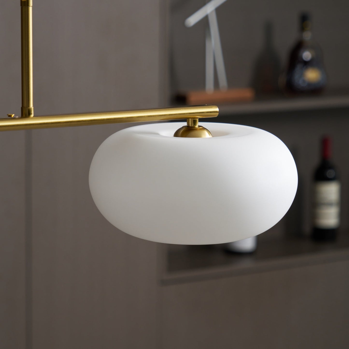 Design Hanglamp met 3 Globe Kapjes - Stijlvolle Eetkamerverlichting voor Tafel en Kookeiland - Verstelbaar 150 cm - Nikkel of Goud - E26/E27