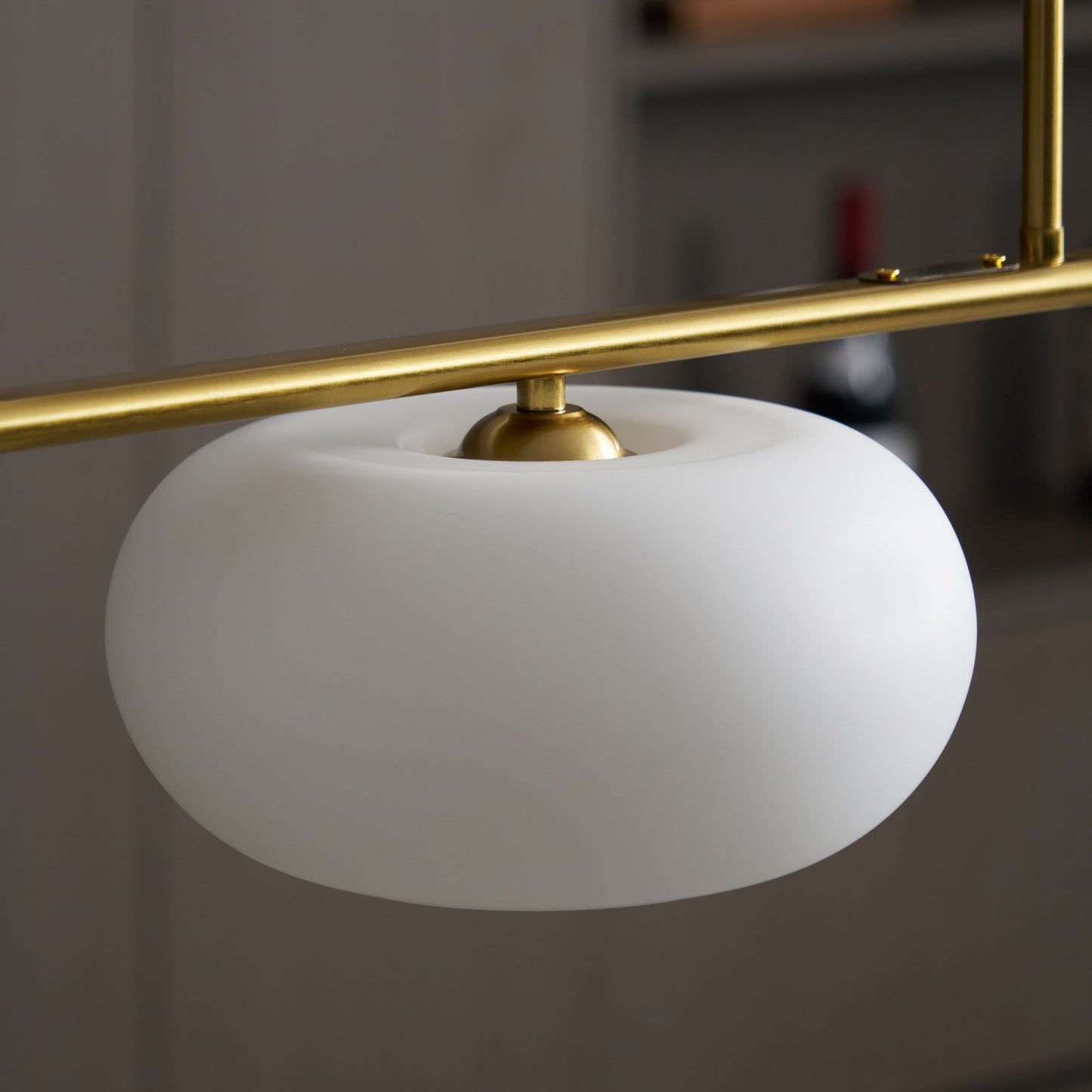 Design Hanglamp met 3 Globe Kapjes - Stijlvolle Eetkamerverlichting voor Tafel en Kookeiland - Verstelbaar 150 cm - Nikkel of Goud - E26/E27