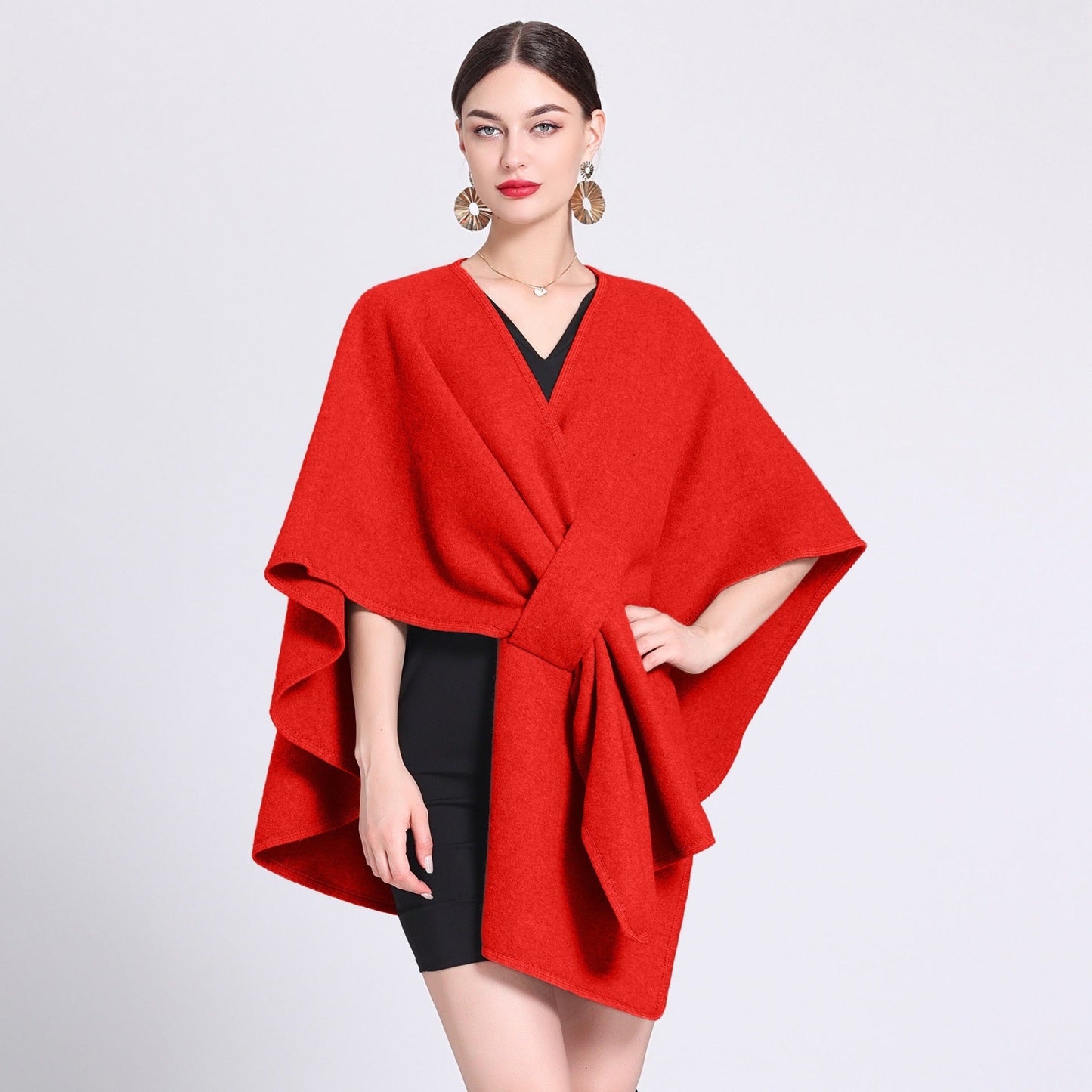 Dames Poncho Met Riem en Elegant Design