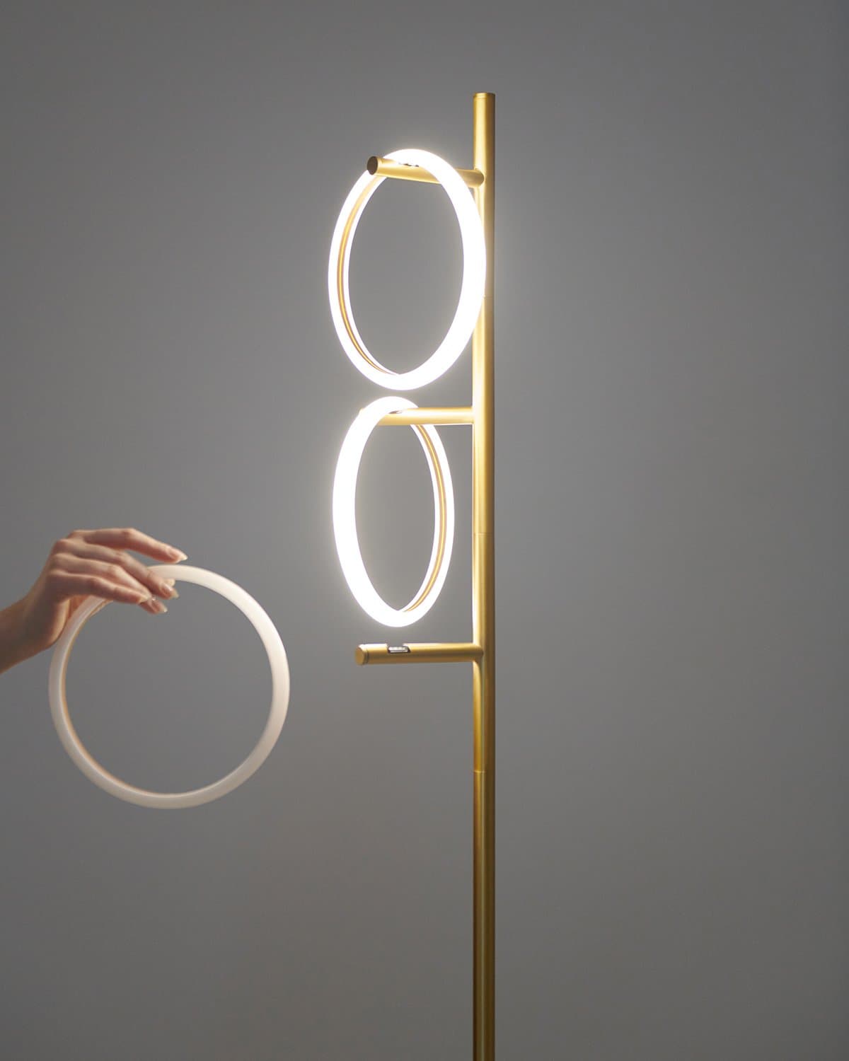 Vloerlamp Ring LED Dimbaar Goud Metaal 3 Lichtkringen Modern