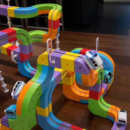 3D Modulair Gemotoriseerd Treinbaanset voor Kinderen – Creatief Bouwspeelgoed met Verticale Lussen en Actie