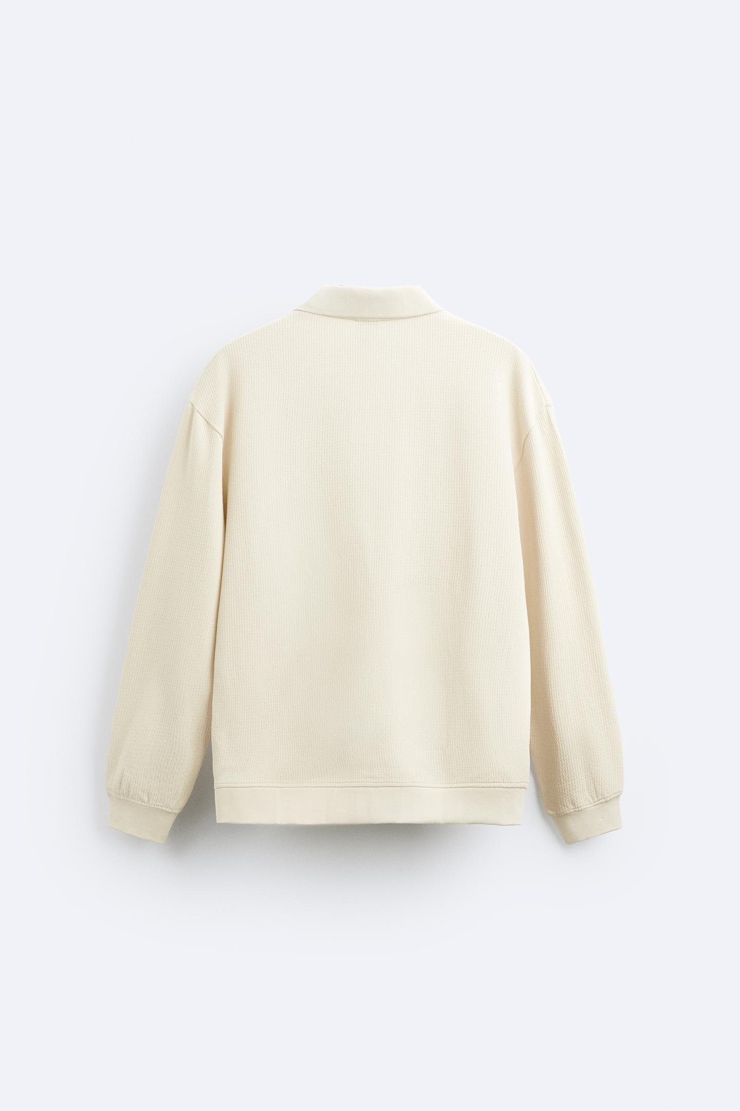 Beige Pullover met Polokraag voor Elegante Look