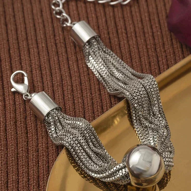 Ketting met Glanzende Bol Elegante Zilveren Halsketting