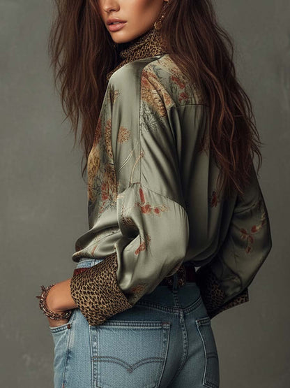Vrouwelijke Satijnen Blouse met Bloemenprint en Luipaardmotief