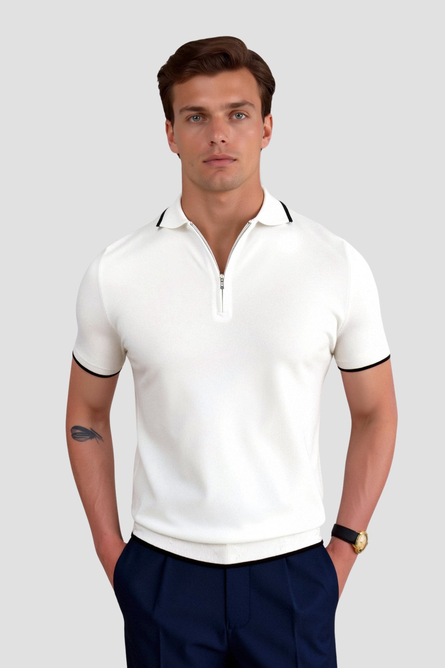 Herenshirt Poloshirt met Rits en Contrasterende Kraag wordt: 
Herenshirt Poloshirt Met Rits En Contrasterende Kraag Modern Design