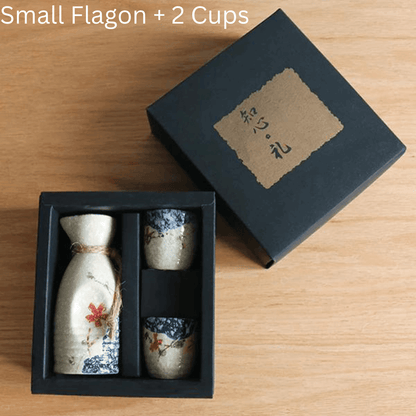 Japans Sakura Sake Serviesset met Karaf en Kopjes – Keramiek met Kersenbloesem Motief