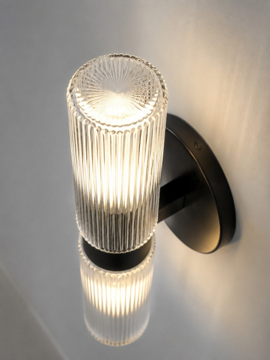 Wandlamp met dubbele geribbelde glazen buizen – hedendaagse wandverlichting voor hal en entree