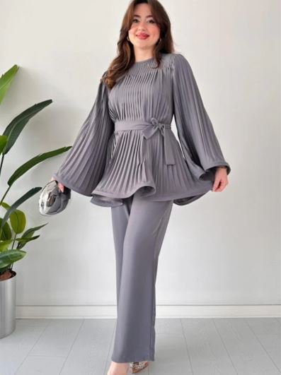 Vrouwelijke Broek en Top Combinatie Geplooid en Wijd Model
