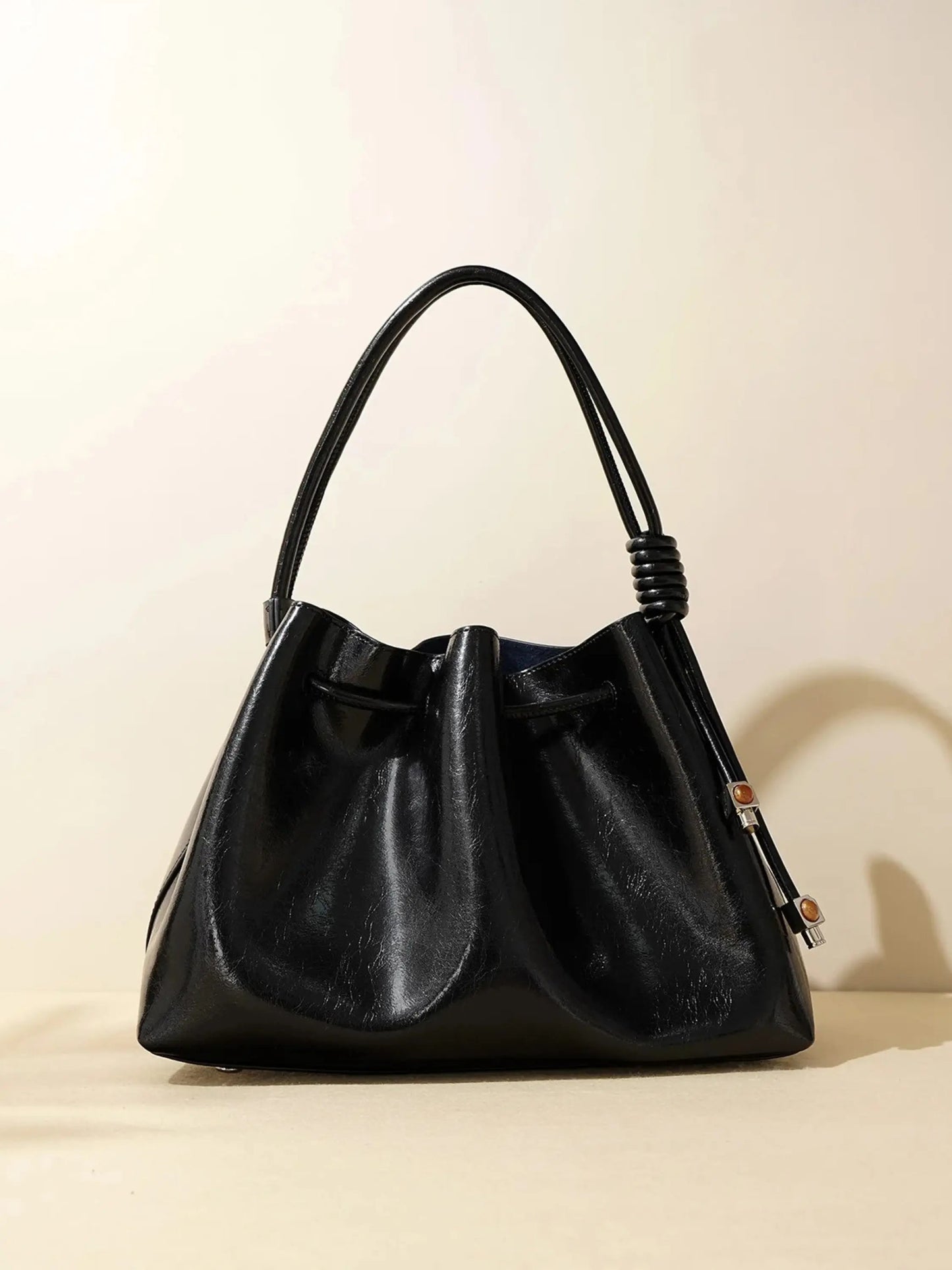 Leren Handtas met Schouderriem Glanzend Zwart Design