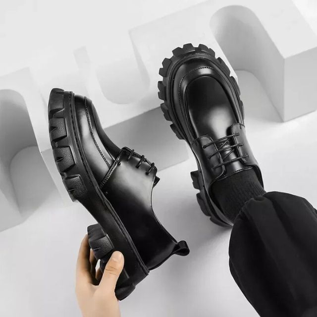 Leren Derbyschoenen voor Mannen Modern Design