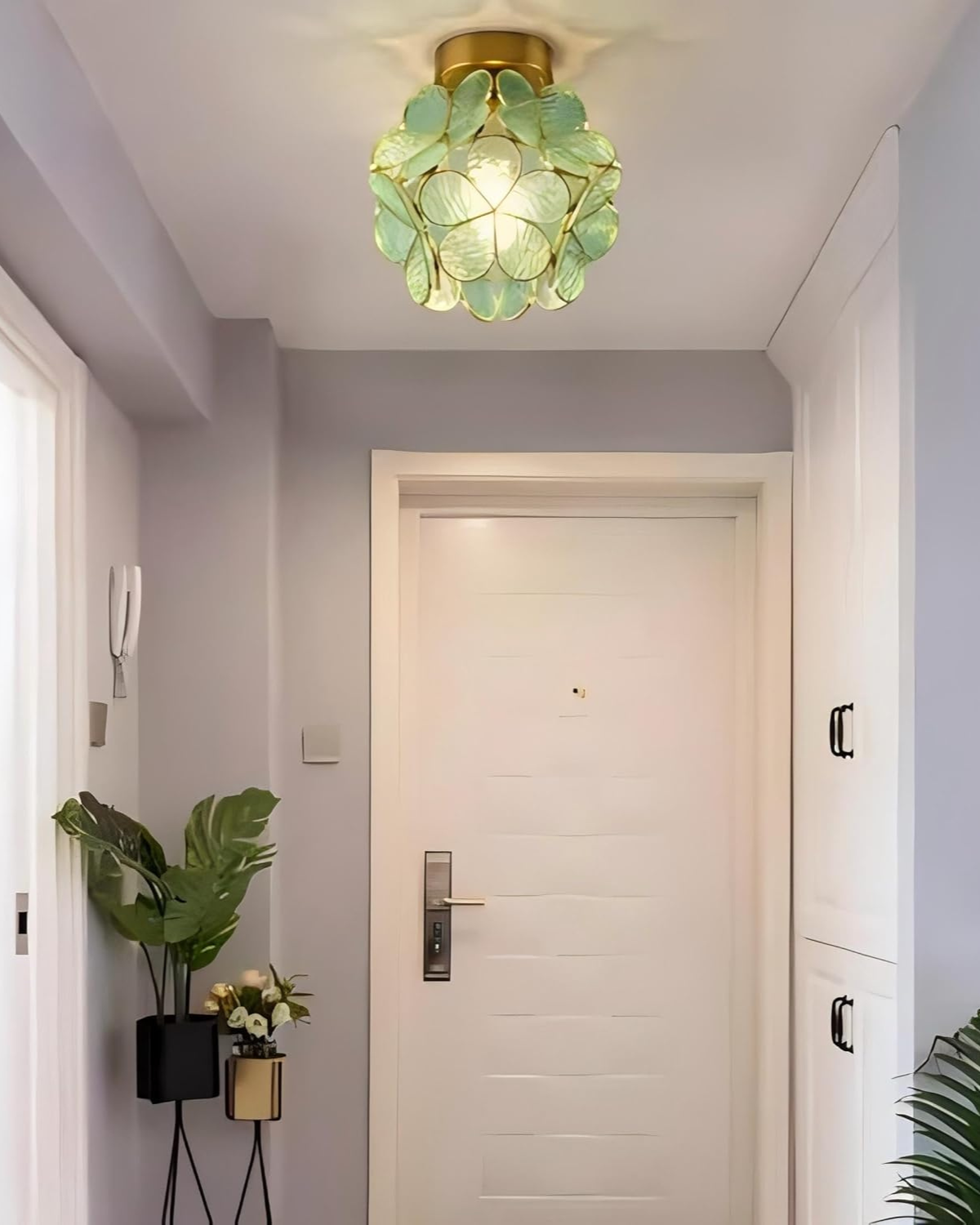 Moderne plafondlamp met bloemdesign in acryl en goudkleurig ijzer – luxe LED designlamp 20 cm