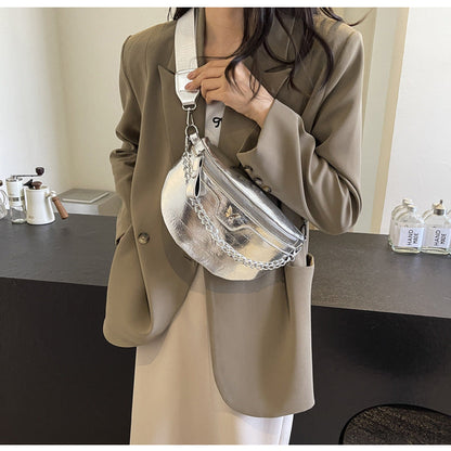 Dames Crossbody Tas met Ketting Detail Hippe Stijl → Dames Crossbody Tas Ketting Detail Chic Design