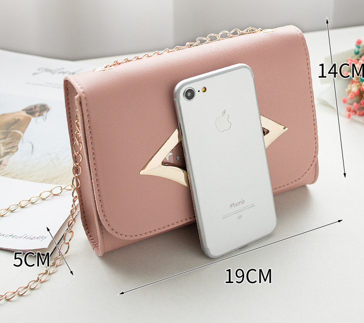 Dames Schouder tas met Ketting en Lippenstift Detail Stijlvol
