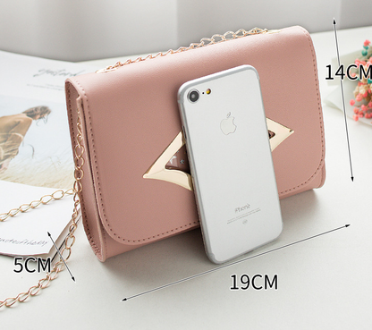 Dames Schouder tas met Ketting en Lippenstift Detail Stijlvol