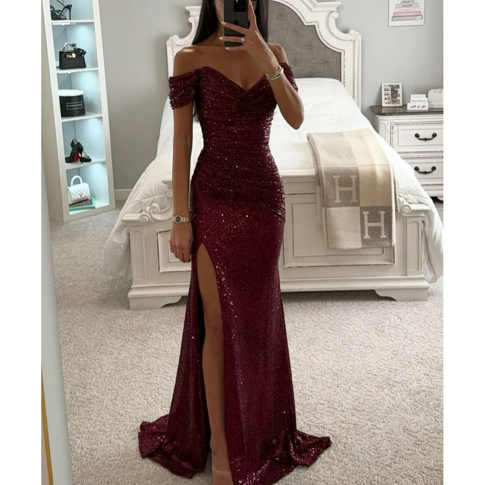 Avondjurk Off-Shoulder Paillettenjurk met Diepe Split