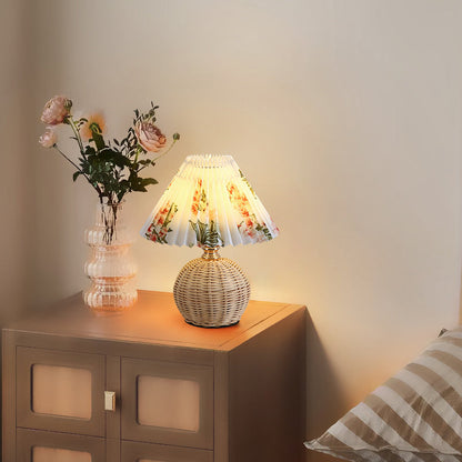 Rotan Tafellamp Geplooide Kap USB 5W Slaapkamer Nachtkastje Scandinavisch Boho Sfeerverlichting Riet Bureau Leeslamp