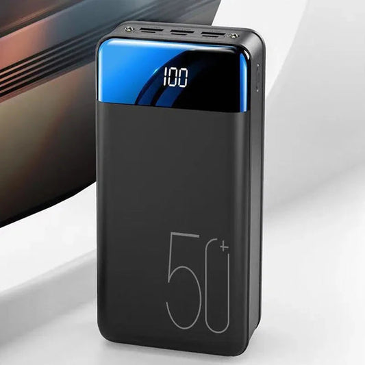 Powerbank 50.000 mAh met snellaadfunctie, USB-C en LED-zaklamp