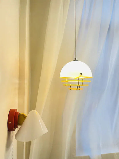 Stijlvolle Hanglamp Bauhaus Design Oranje-Wit Sfeerverlichting voor Moderne Interieurs