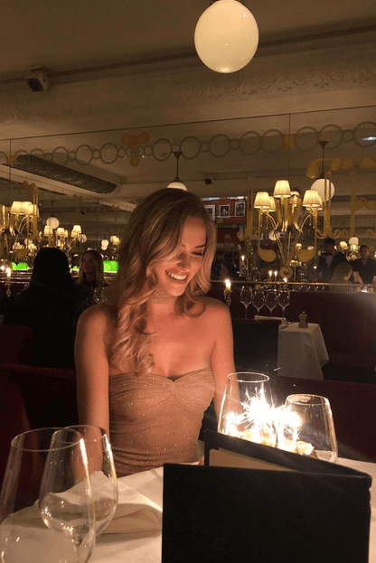 Elegante Avondjurk Glanzend voor Vrouw Feestelijk Uitgaan