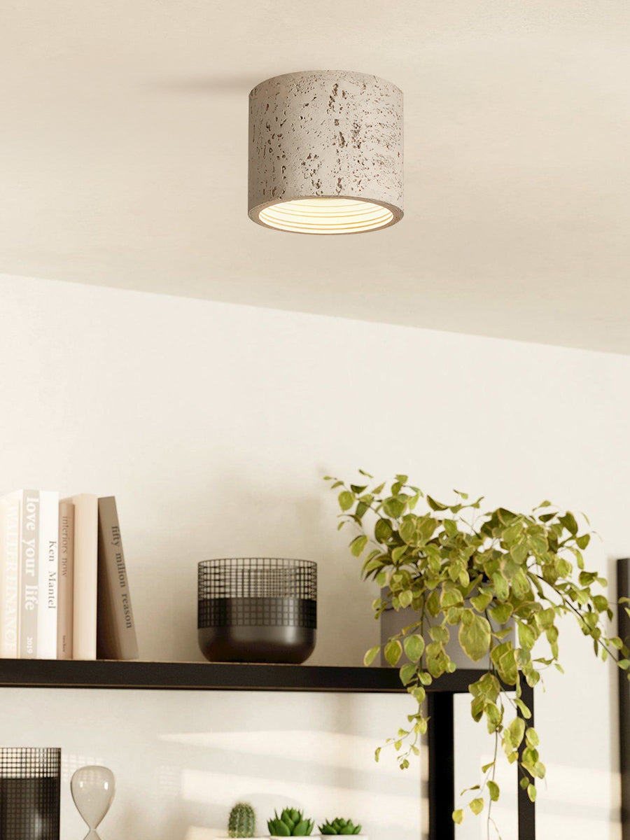 Cilindrische plafondlamp van travertijn – LED verlichting voor moderne interieurs