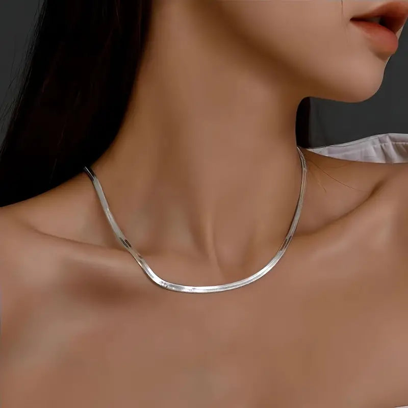 Goudkleurige Herringbone Ketting Simpele Chic Sieraden