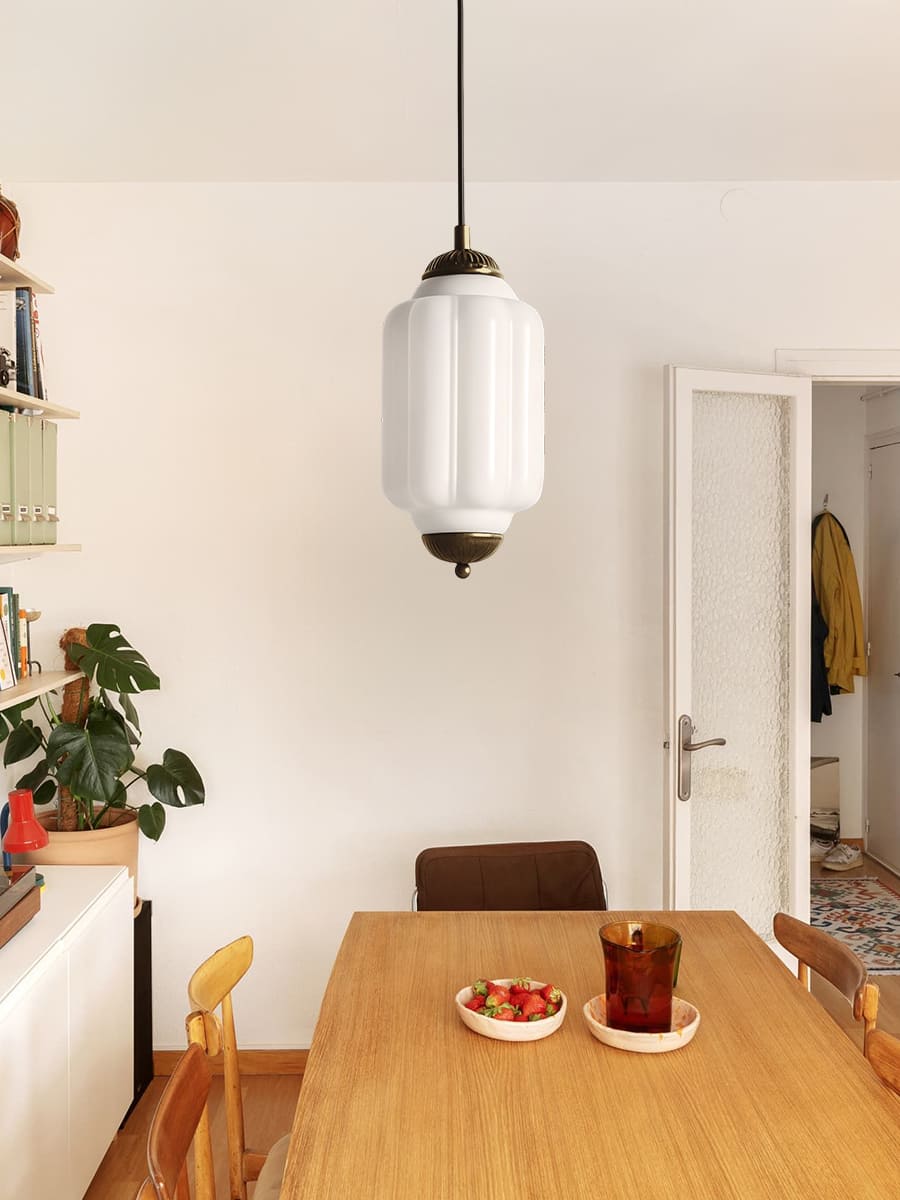 Vintage Glazen Hanglamp met Nostalgische Uitstraling – Verfijnde Verlichting voor Eetkamer en Keuken