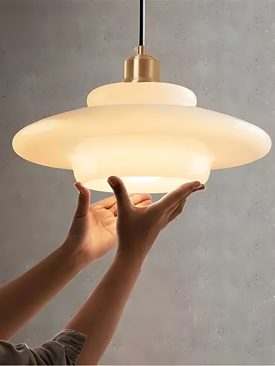 Glazen Hanglamp met Gelaagd Design – Melkwit Matglas voor Eetkamer en Woonkamer