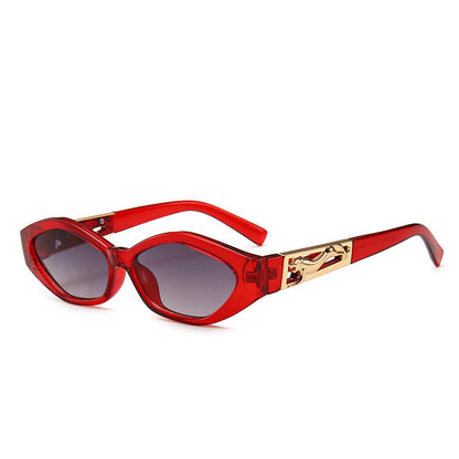 Dames Zonnebril Cat Eye met Statement Pootjes Hoekig Design