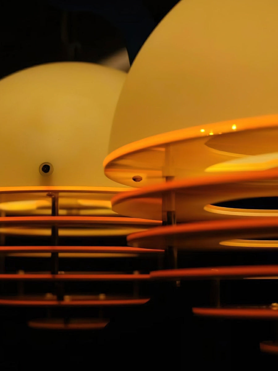 Stijlvolle Hanglamp Bauhaus Design Oranje-Wit Sfeerverlichting voor Moderne Interieurs