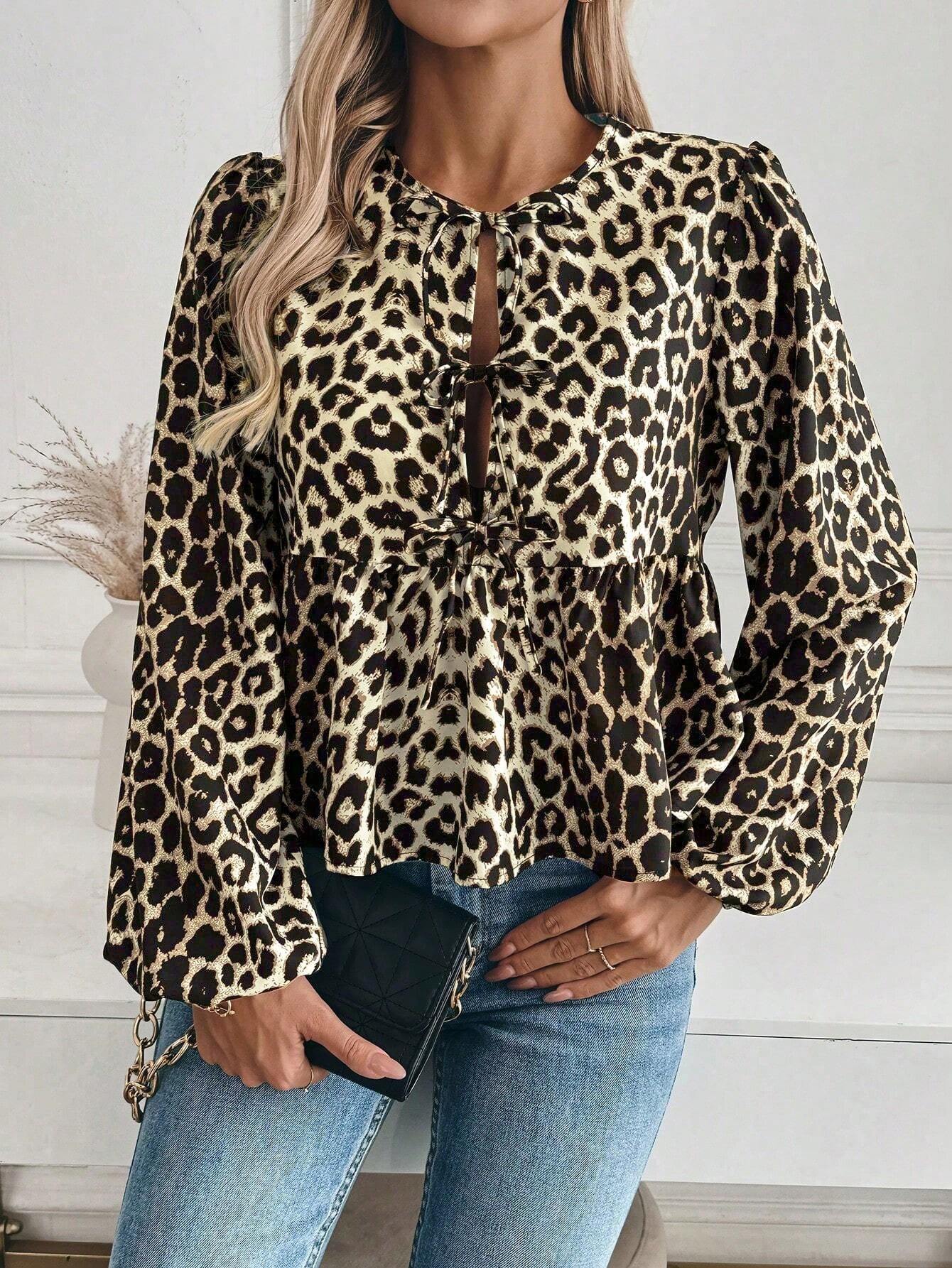 Dames Blouse met Leopardprint en Strik Detail Stijlvol
