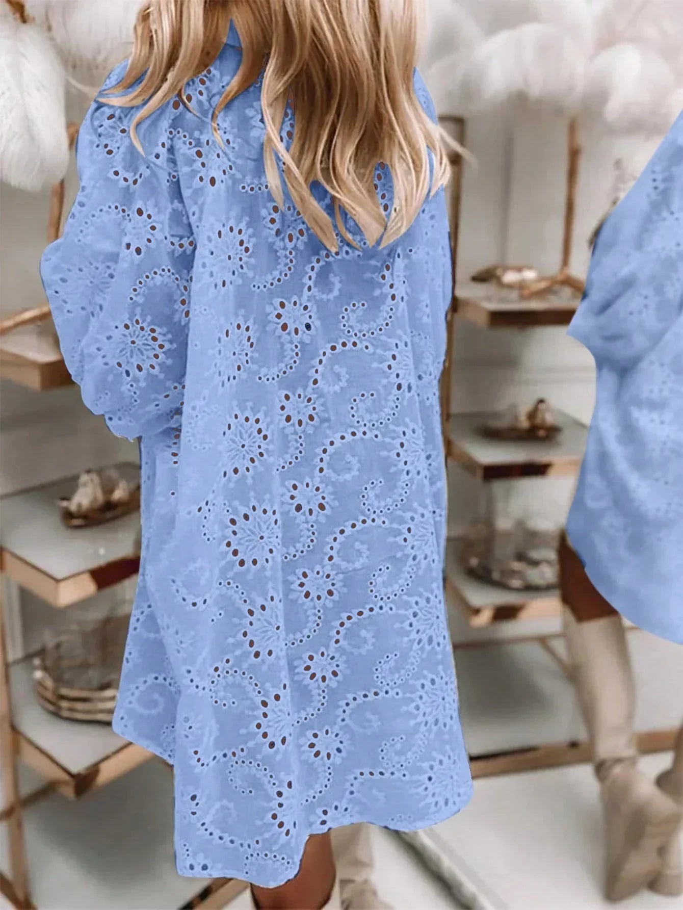 Vrouwelijke Blouse met Borduursel en Knoopjes Zomerjurk Stijl