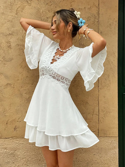 Witte Zomerjurk met Kant en V-hals