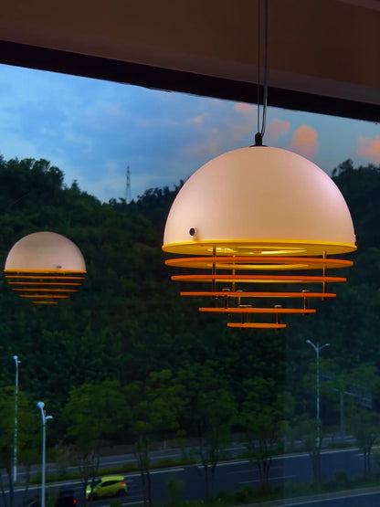Stijlvolle Hanglamp Bauhaus Design Oranje-Wit Sfeerverlichting voor Moderne Interieurs