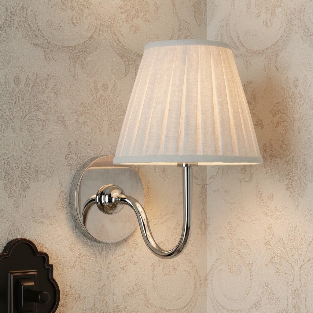 Wandlamp met Plissé Kap – Klassieke Wandverlichting Metaal & Linnen Landelijk Slaapkamer Hal Leeshoek Huis Interieur