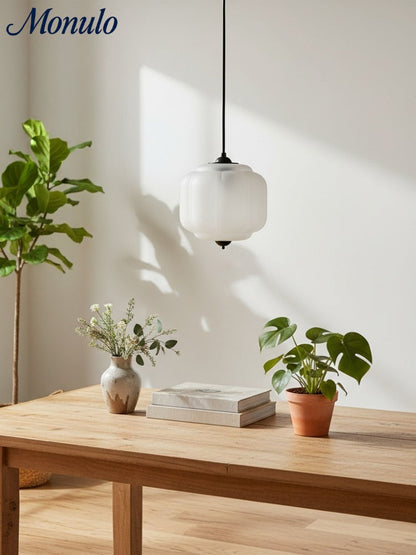 Vintage Kroonluchter met Crèmekleurige Glazen Kappen – Hanglamp in Retro-Stijl voor Eetkamer & Woonkamer