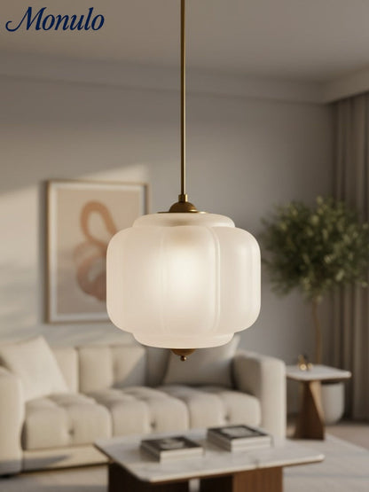Vintage Kroonluchter met Crèmekleurige Glazen Kappen – Hanglamp in Retro-Stijl voor Eetkamer & Woonkamer