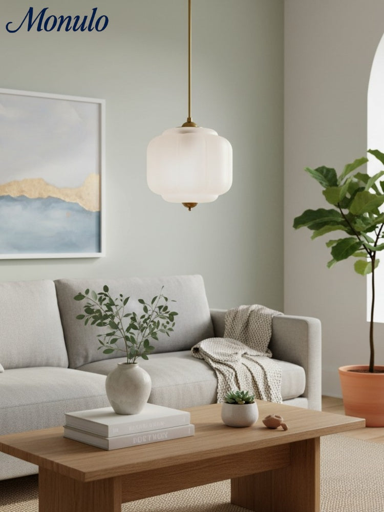 Vintage Kroonluchter met Crèmekleurige Glazen Kappen – Hanglamp in Retro-Stijl voor Eetkamer & Woonkamer